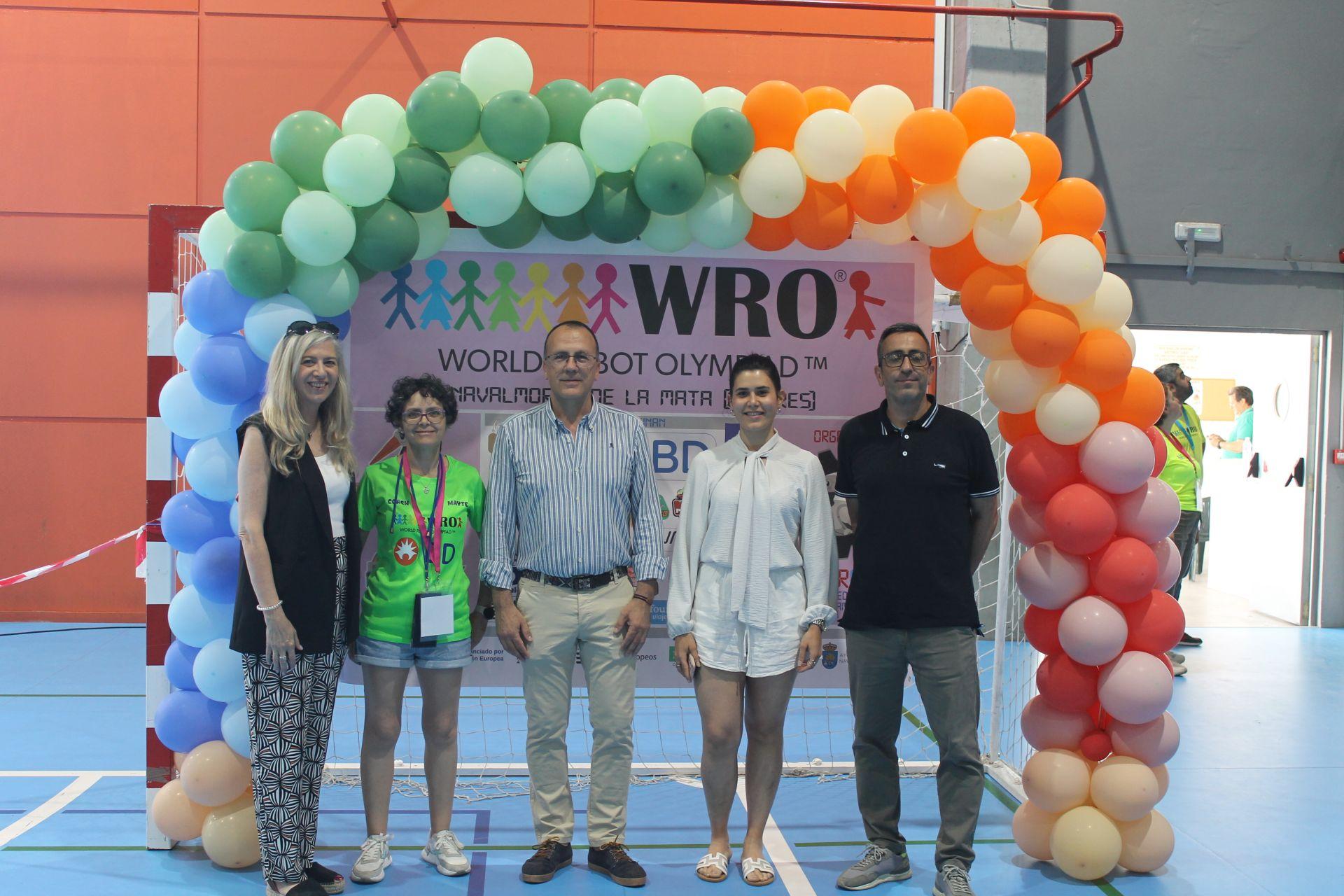 La robótica educativa 'toma' el pabellón Antonio Jara