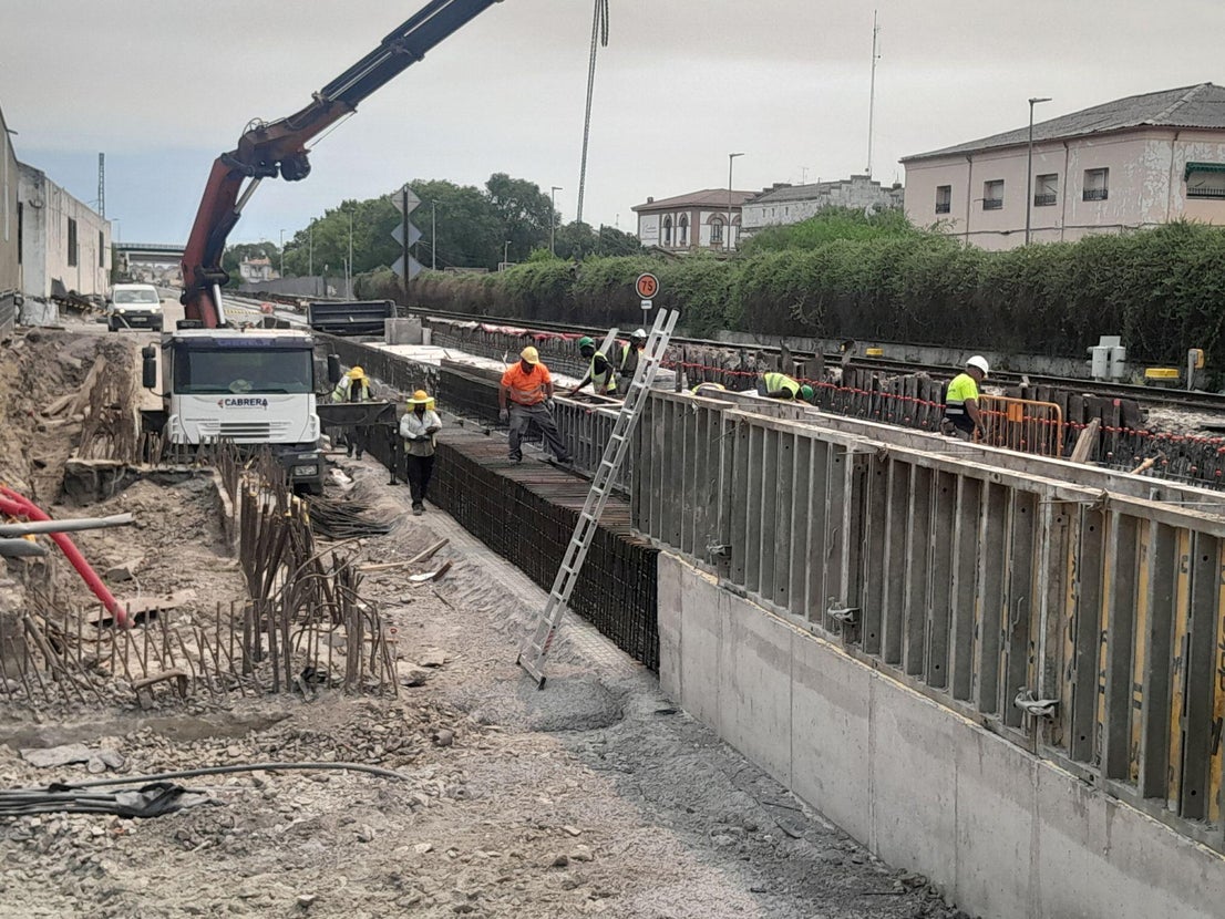 El viejo puente de la Nacional V a la espera de ser derribado