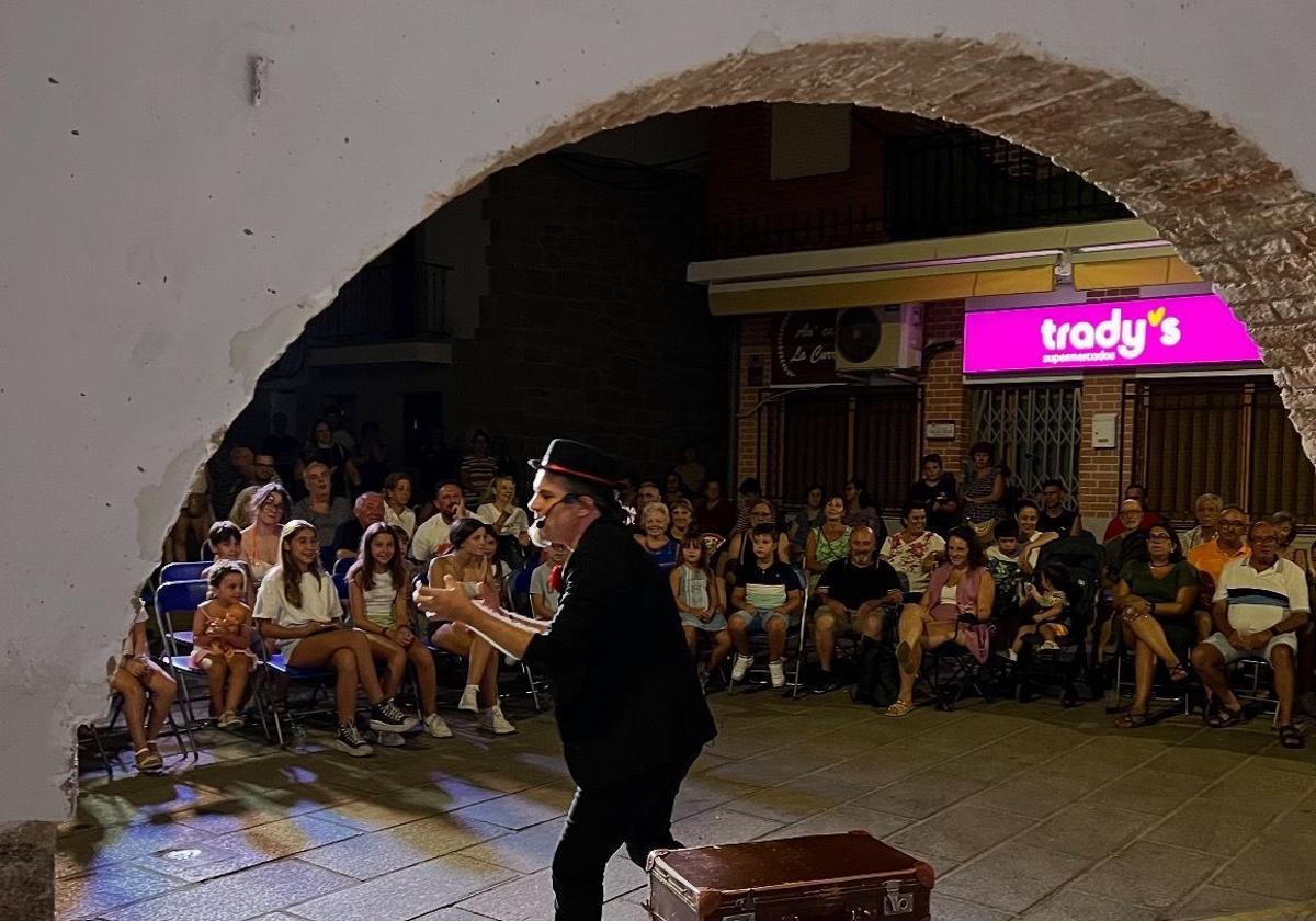 Bohonal de Ibor se vuelca con las Plazoletas Mágicas