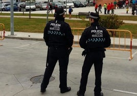 La Policía Local detiene a un hombre al que sorprenden en el interior de una vivienda