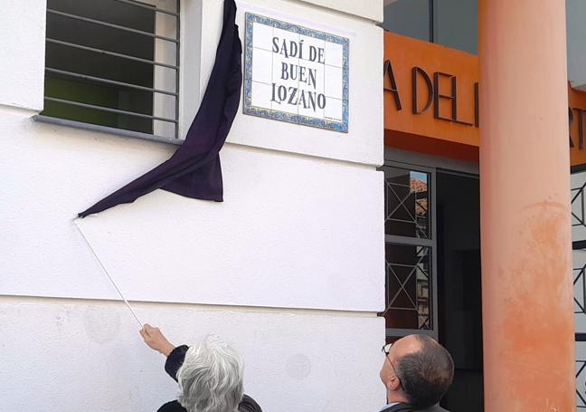 Inauguración de la calle dedicada a Sadí de Buen