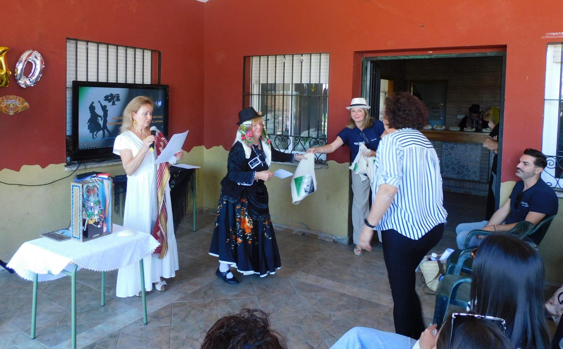 El Encinar, embajadores del folklore por el mundo