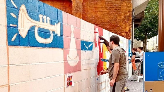 Navalmoral incorpora el arte mural a su paisaje urbano