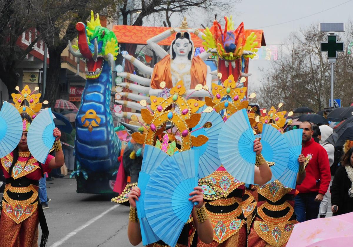 Carroza en el desfile de Carnaval de este año
