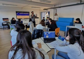 Actividad docente en el instituto moralo