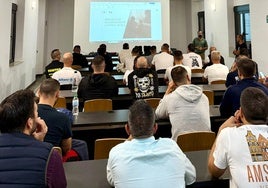 Asistentes al encuentro en La Inmaculada