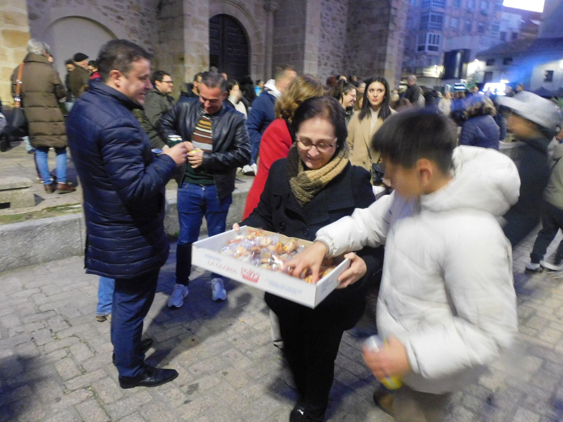 El Hombre Inicuo vuelve a la plaza de España