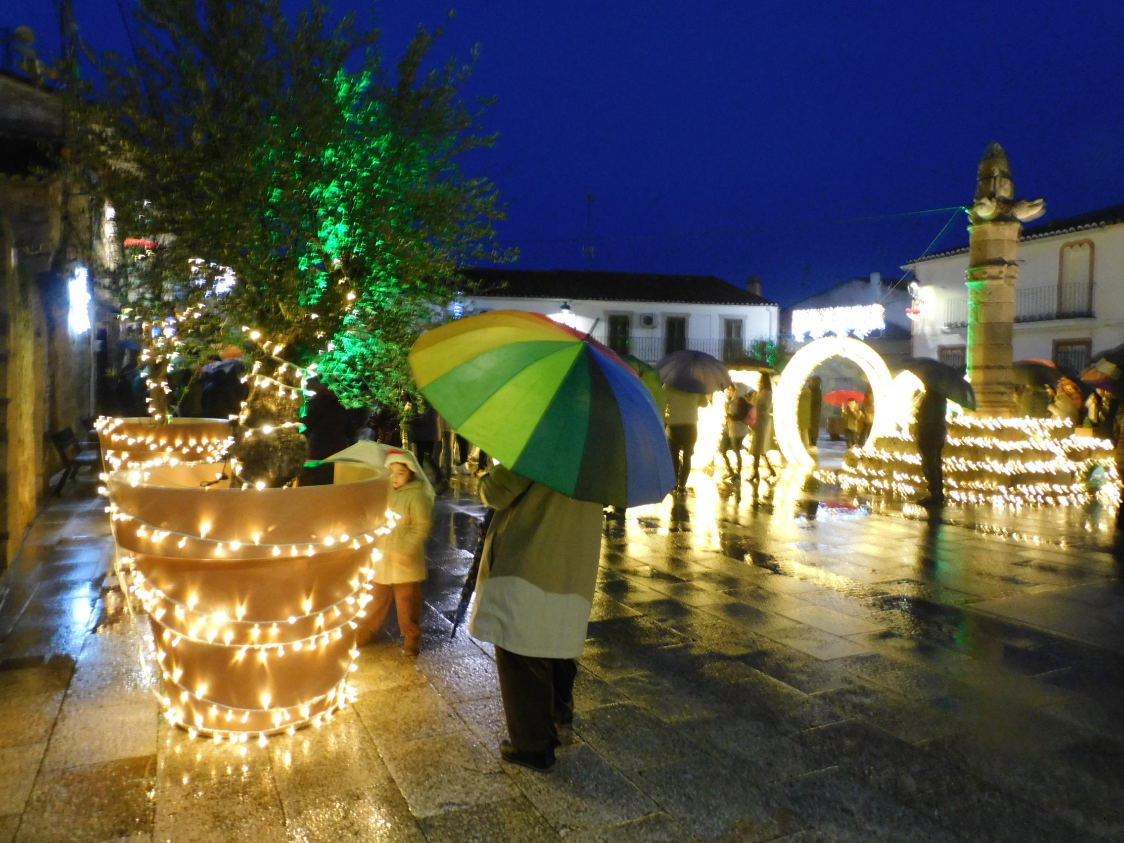 Belvís y las Casas presumen de iluminación navideña especial