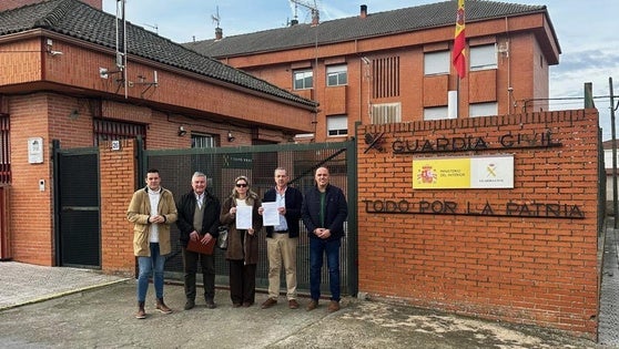 Los alcaldes del entorno de Casatejada se oponen a que se desmantele la Unidad del Seprona