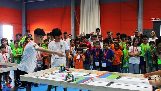 La robótica educativa local emula a la World Robot Olympiad