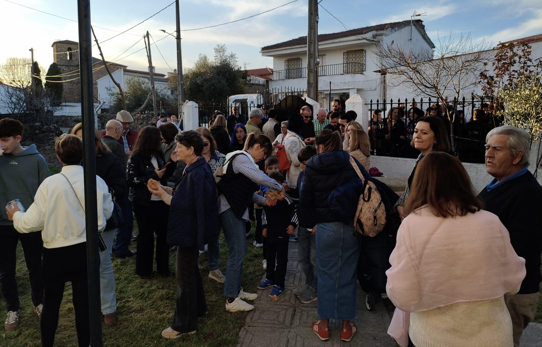 Valdehúncar brilla con el Ángel y el Cristo del Perdón