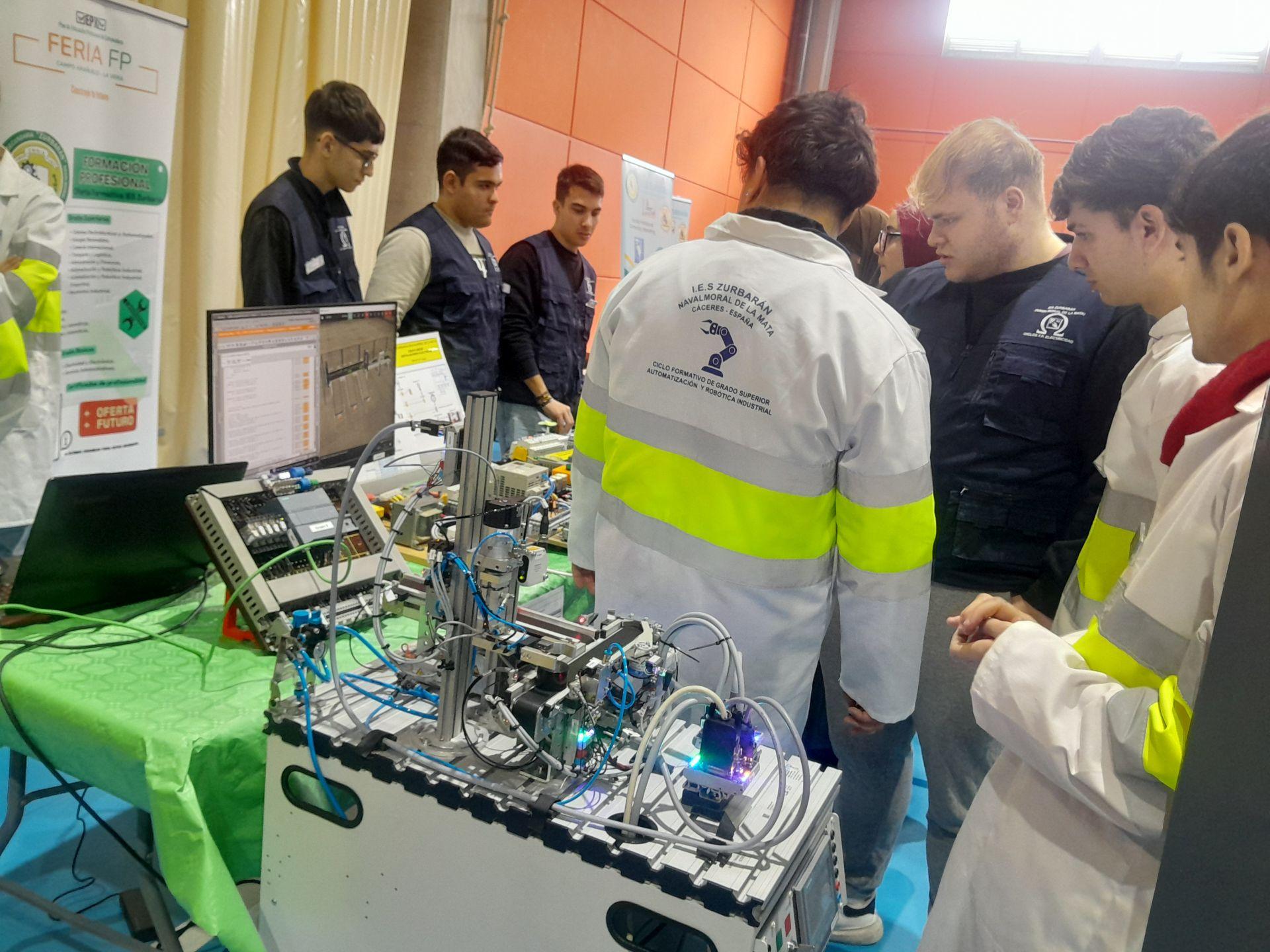 Gran ambiente en la Feria de Formación Profesional