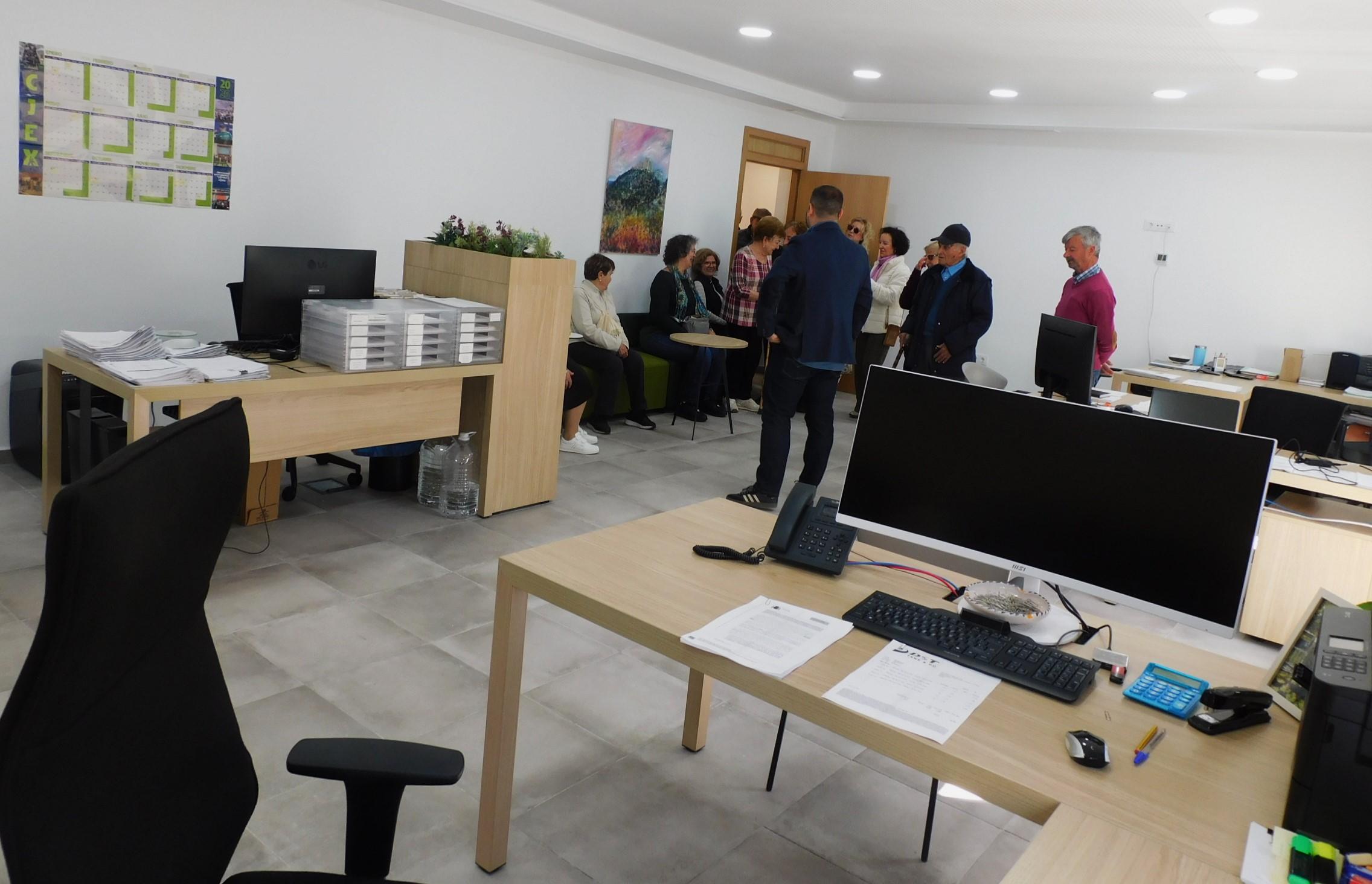 Belvís de Monroy inaugura un Ayuntamiento «cinco estrellas»