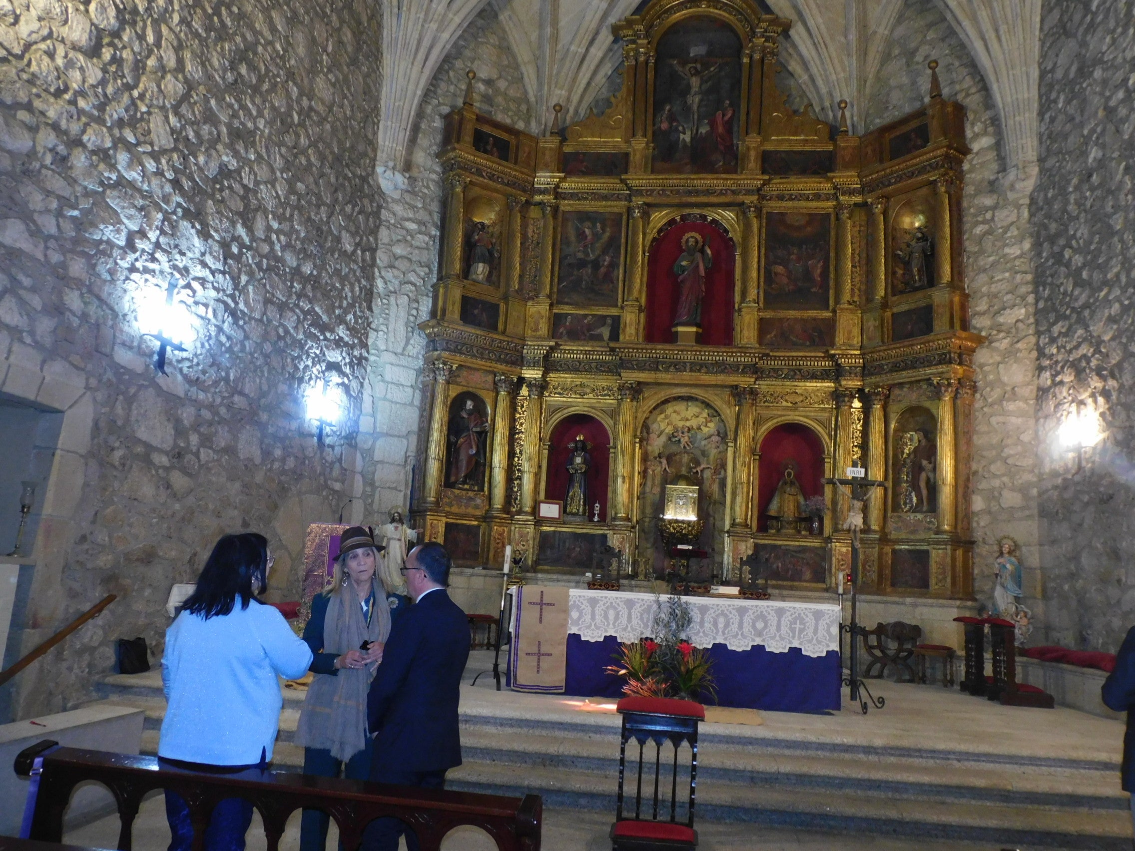 La Infanta Elena en la iglesia de San Andrés