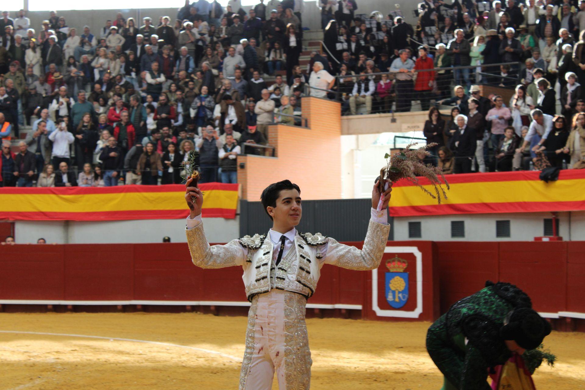 Talavante, Roca Rey y Marco Pérez llenan el multiusos