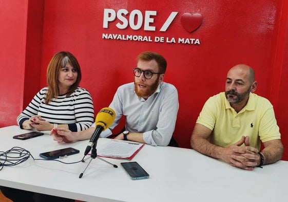 Exigimos que se pongan a trabajar de manera decidida para sacar adelante el futuro industrial de Navalmoral