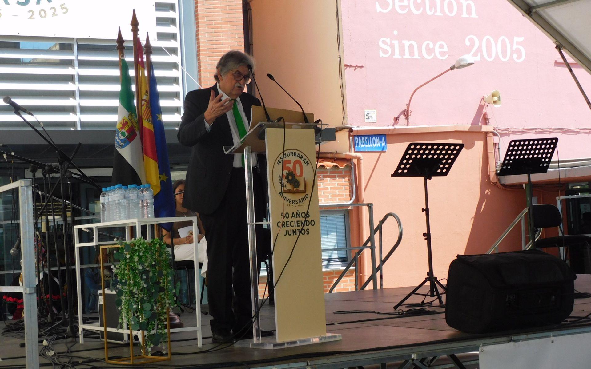 El IES Zurbarán celebra el acto central de su 50 aniversario