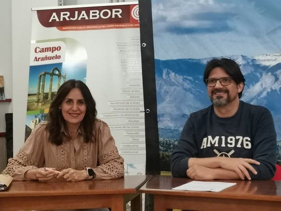 Maria Eugenia García y Carlos Utrilla en el desayuno informativo