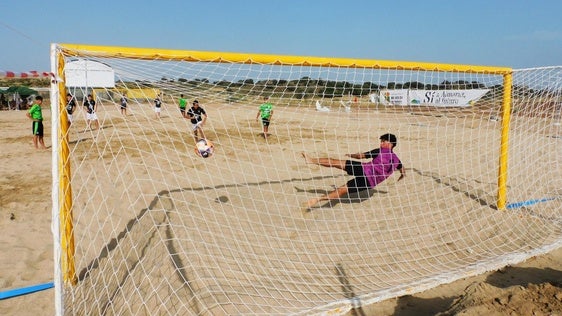 El fútbol-playa vuelve al Campo Arañuelo