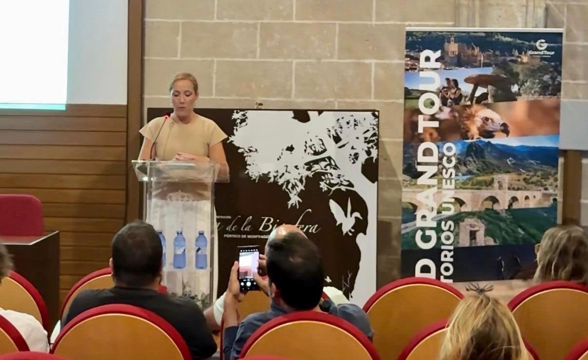 La diputada de Turismo, Elisabeth Martín, en la presentación