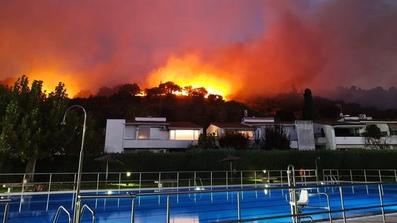 Nuevo incendio en los cerros, próximo a viviendas