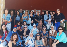‘Hablando entre vecinas’ une a mujeres de distinta procedencia
