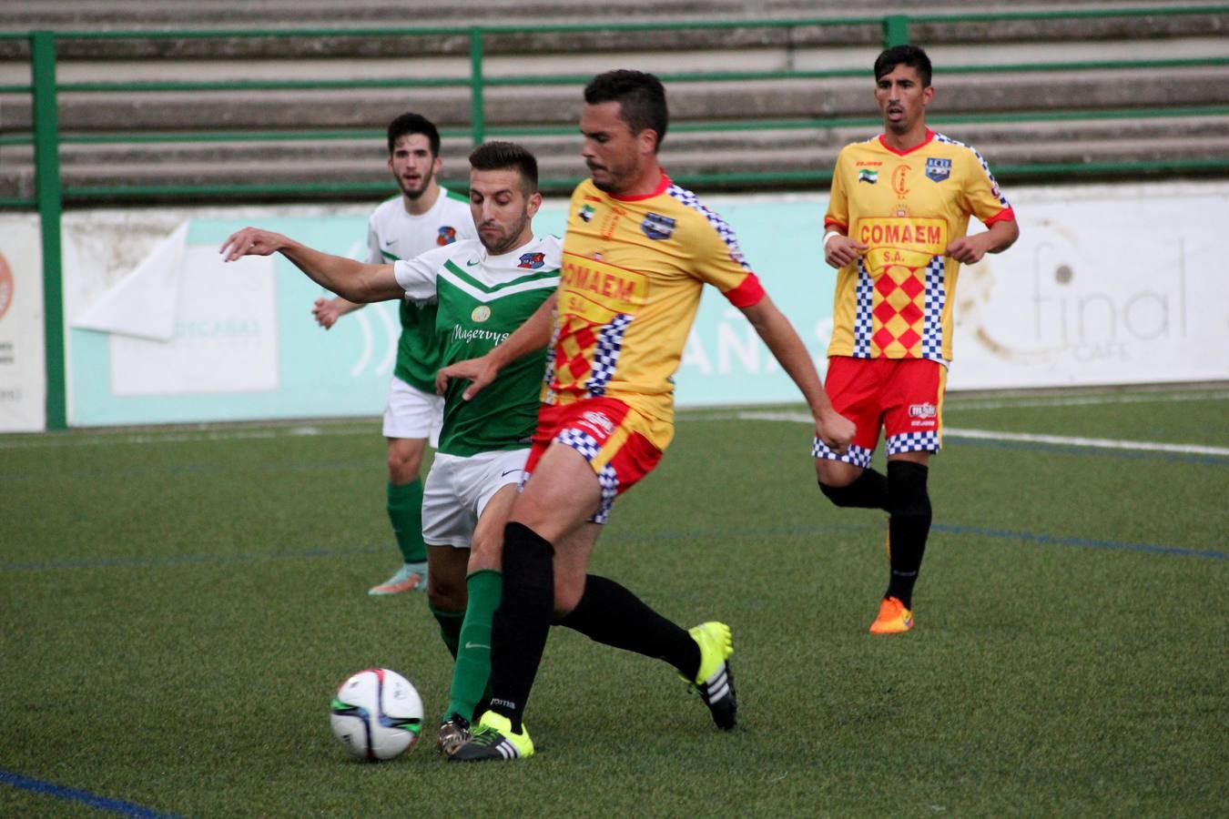 Aday lidera la goleada del Arroyo en Navalmoral, 0-5