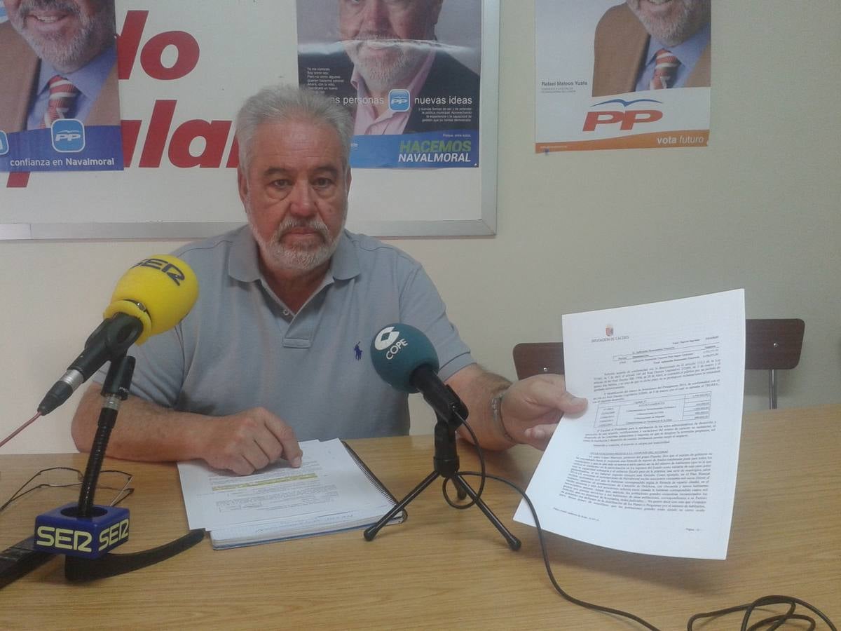 Rafael Mateos cierra una andadura en la política municipal que inició en 1979 con la UCD