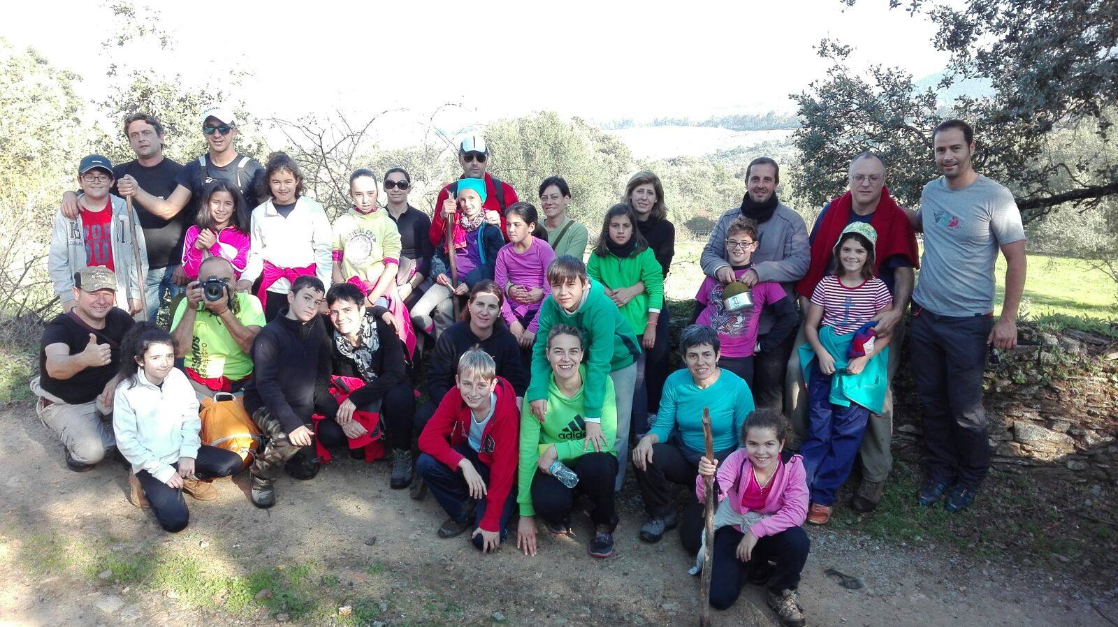 Foto de familia de los participantes en el proyecto 'Supervivientes' 