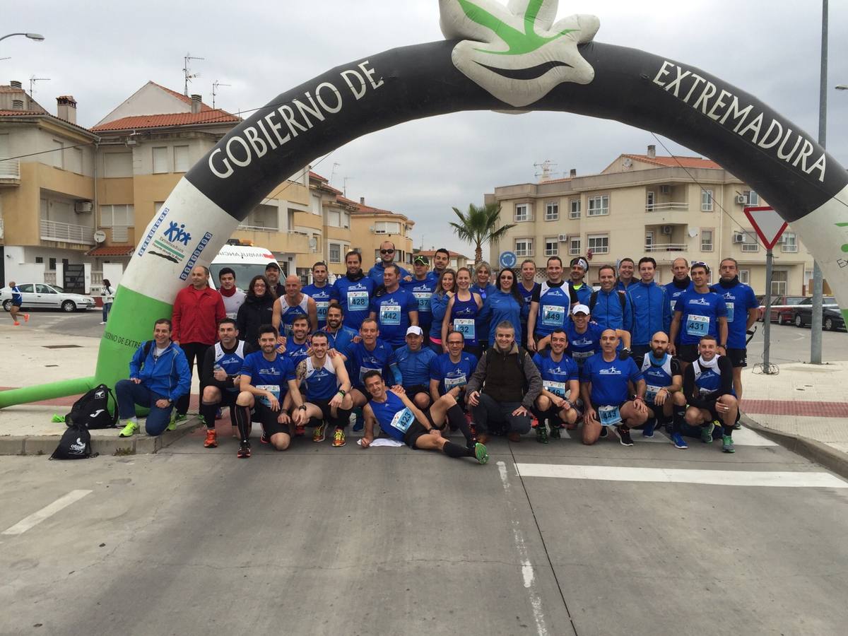  Amplia representación de Fondistas Moralos en la Media Maratón 