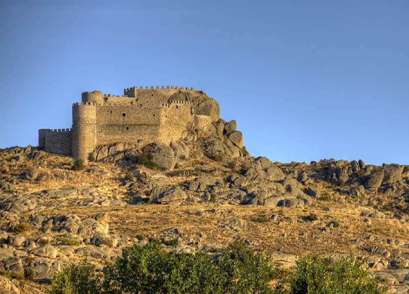 El CECA irá el domingo del castro celta de Ulaca al castillo de Manqueospese, en la provincia de Ávila