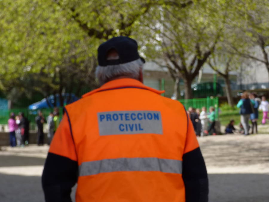 Simulacro de incendio en el colegio Campo Arañueo