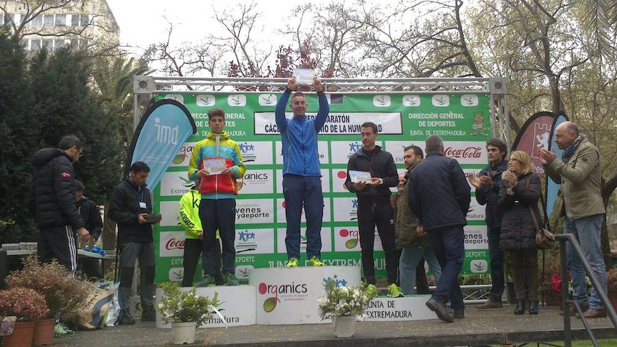 Alfonso Sánchez Alegre ganó los 10 kilómetros de la Media Maratón de Cáceres