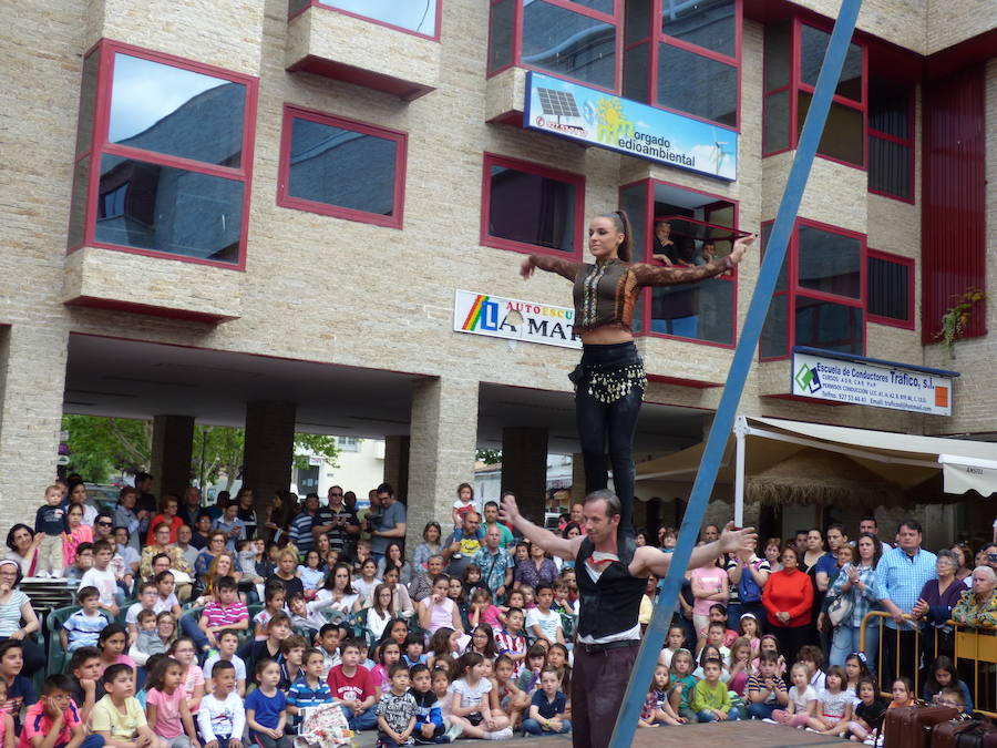 La lluvia desluce la segunda jornada del Festival de Circo Contemporáneo