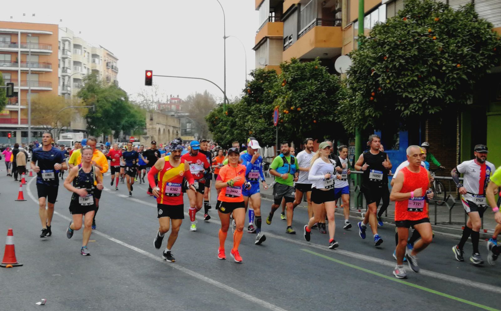 Corredores en Sevilla y Javier Moreno en Madrid 