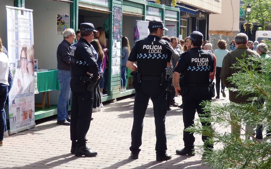 Agentes de la Policía Local en la reciente Feria de la FP 