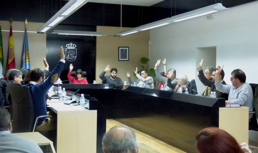 El pleno debatirá la derogación de la tasa por apertura de establecimientos