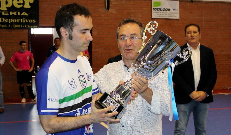 Navalmoral FS cae en la final de la Copa de Extremadura ante el Jerez, 7-5