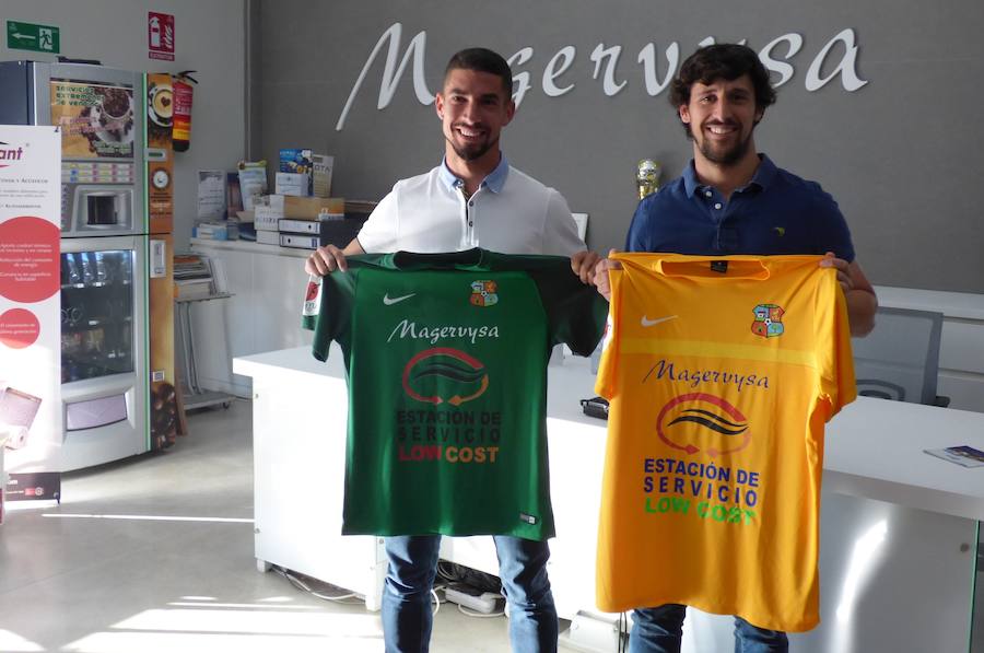 Diego Merino y Héctor Carrión tras la presentación 