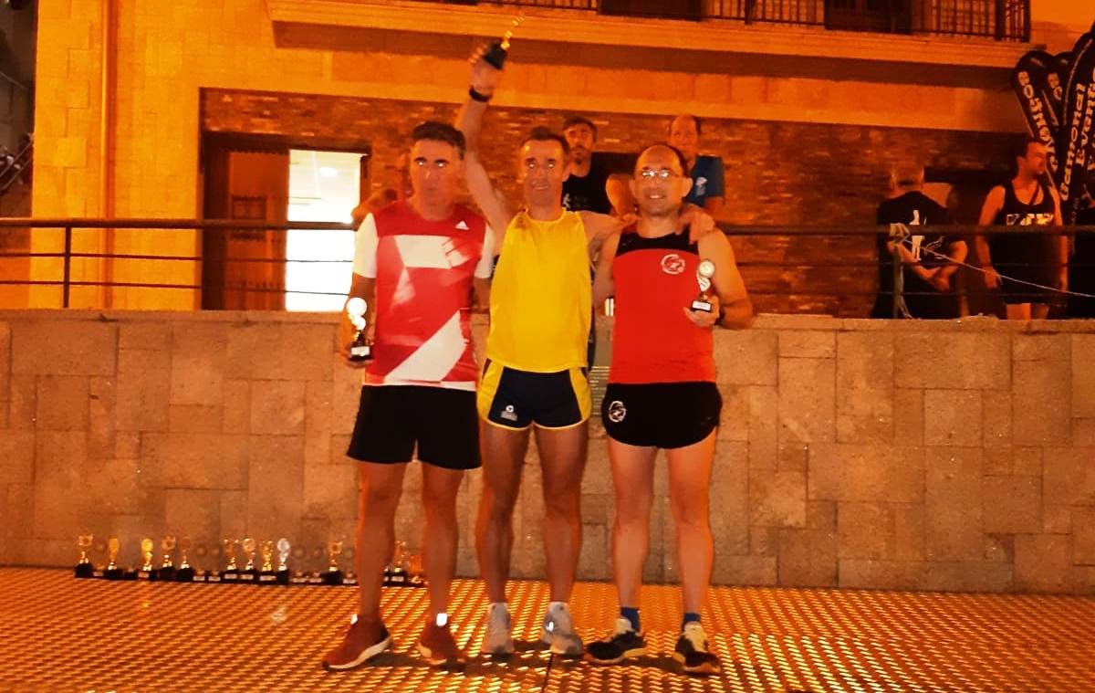 Los corredores del CD Navalmaratón apuran las últimas carreras del verano