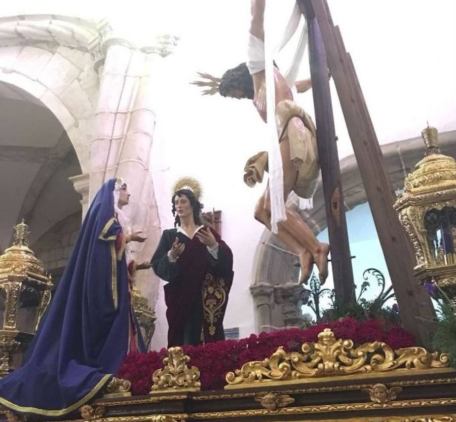 Imagen del paso de misterio del Descendimiento. 
