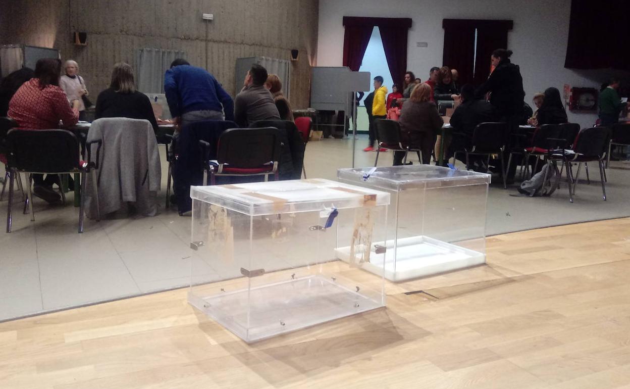 El PSOE repite victoria en las elecciones generales del 10-N en Olivenza
