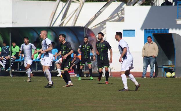 El Cacereño volvió a sumar tres puntos tras la derrota al Villanovense.