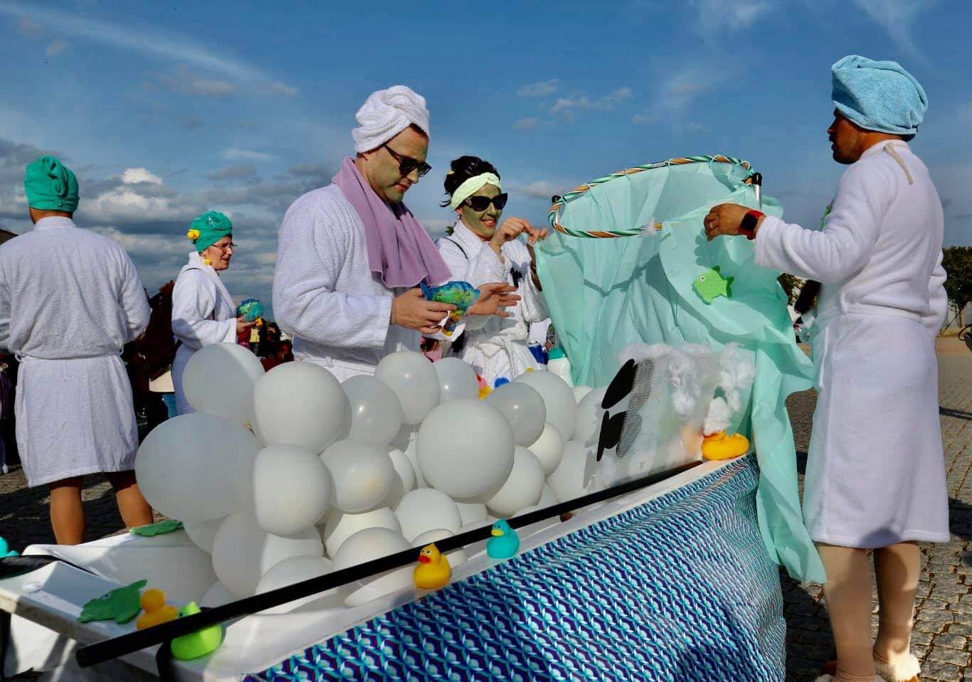 Con el desfile infantil dio comienzo el Carnaval oliventino. 
