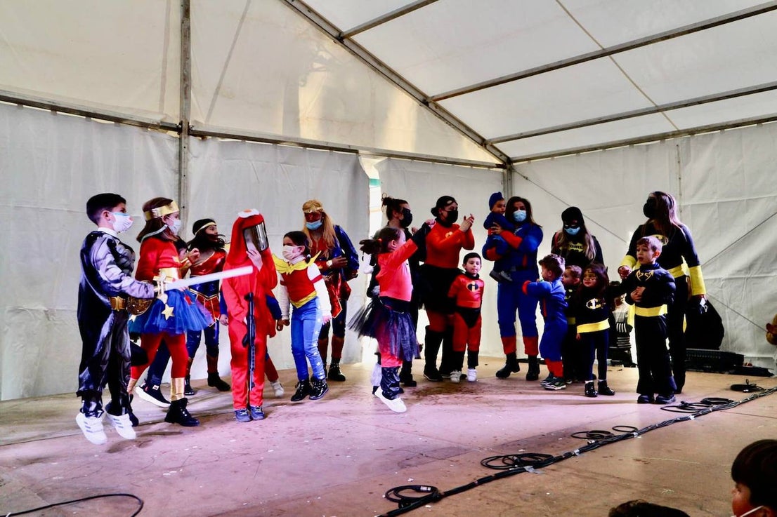 Con el desfile infantil dio comienzo el Carnaval oliventino. 