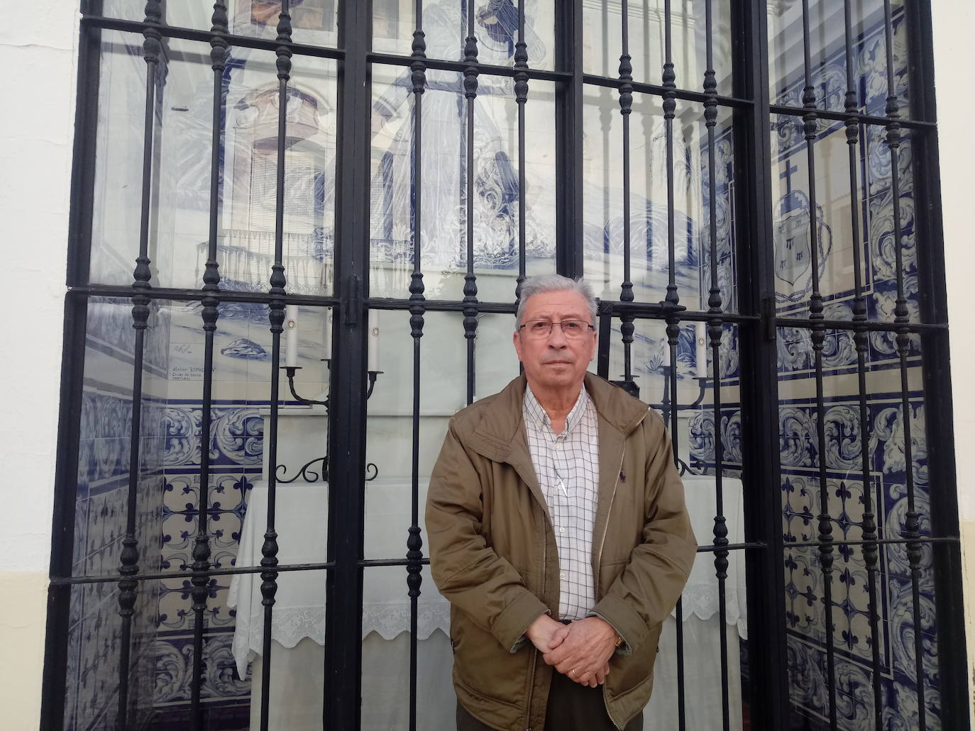 José Joaquín Cordero, en el passo de la calle Caridad, de Olivenza, tan representativo de la Real Archicofradía del Señor de los Pasos. 