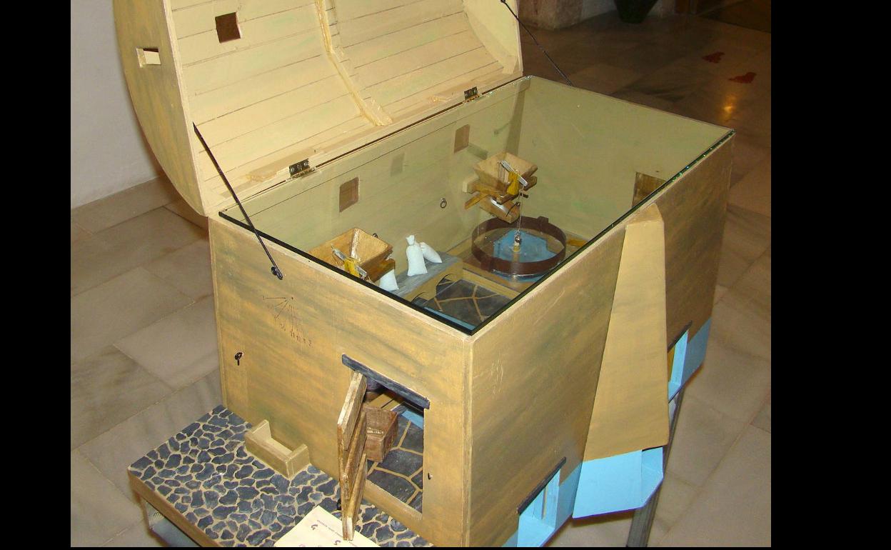 El Museo de Olivenza destaca en julio la maqueta de un molino harinero hidráulico