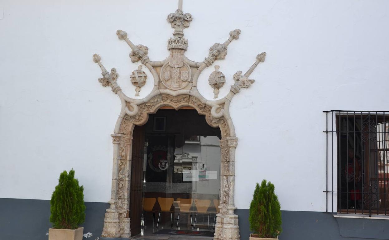 El Ayuntamiento oferta una plaza de Auxiliar de Turismo para desempleados
