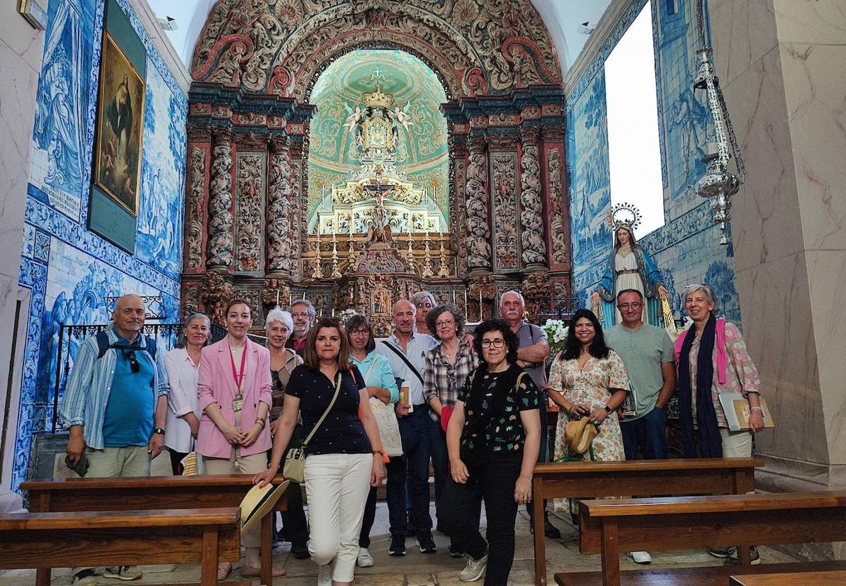 Una veintena de personas realizaron la ruta de las Visitas Patrimoniales Transfronterizas