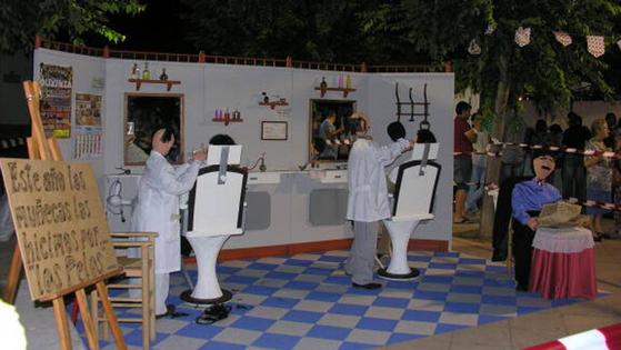 13 peleles participan en el concurso de 'Las muñecas de San Juan'